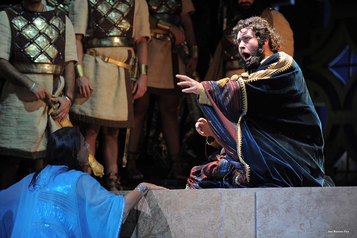   Nabucco al Teatro Municipale Giuseppe Verdi
