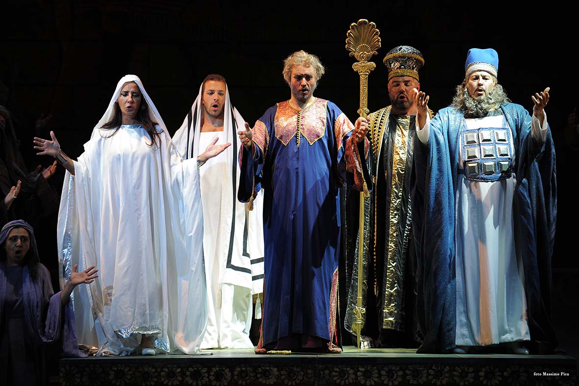   Nabucco al Teatro Municipale Giuseppe Verdi
