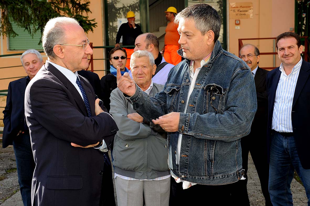   Il Sindaco De Luca ha dato il via ai lavori per la realizzazione di due nuovi asili nido. Salerno, 21 ottobre 2010
