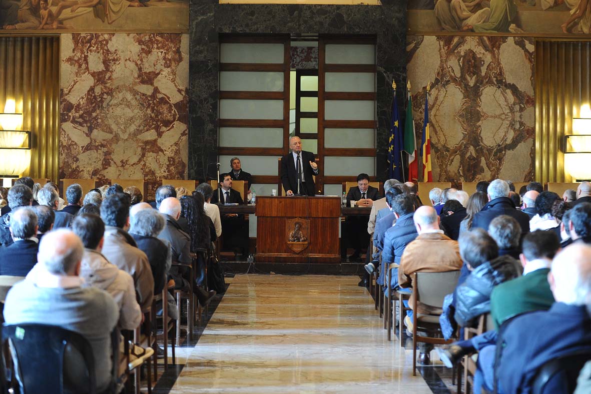   Commercio, Turismo, una grande realta, Palazzo di Citta, domenica 6 febbraio 2011
