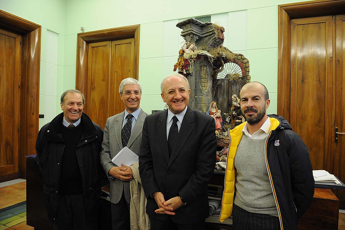  Il Sindaco De Luca riceve una delegazione dell'Associazione Corpo di Napoli
