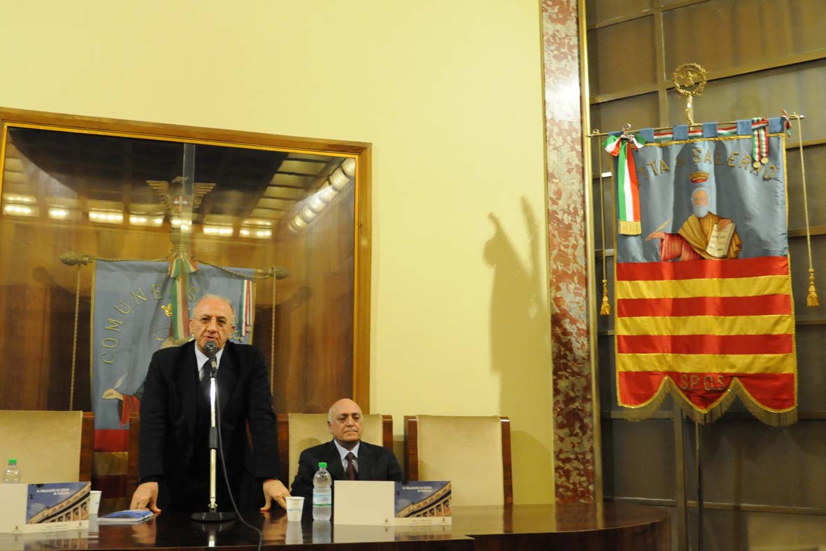   Il Palazzo di Citt di Salerno.  Presentazione del volume al Comune di Salerno, 19 febbraio 2010
