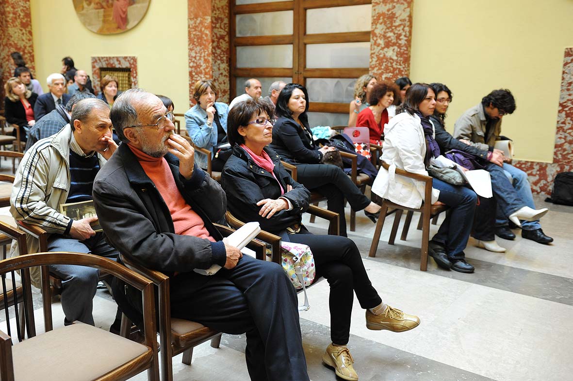   Stagione lirica Teatro Verdi:  conferenza stampa di presentazione di Elisir dAmore. Salerno, 17 maggio 2010
