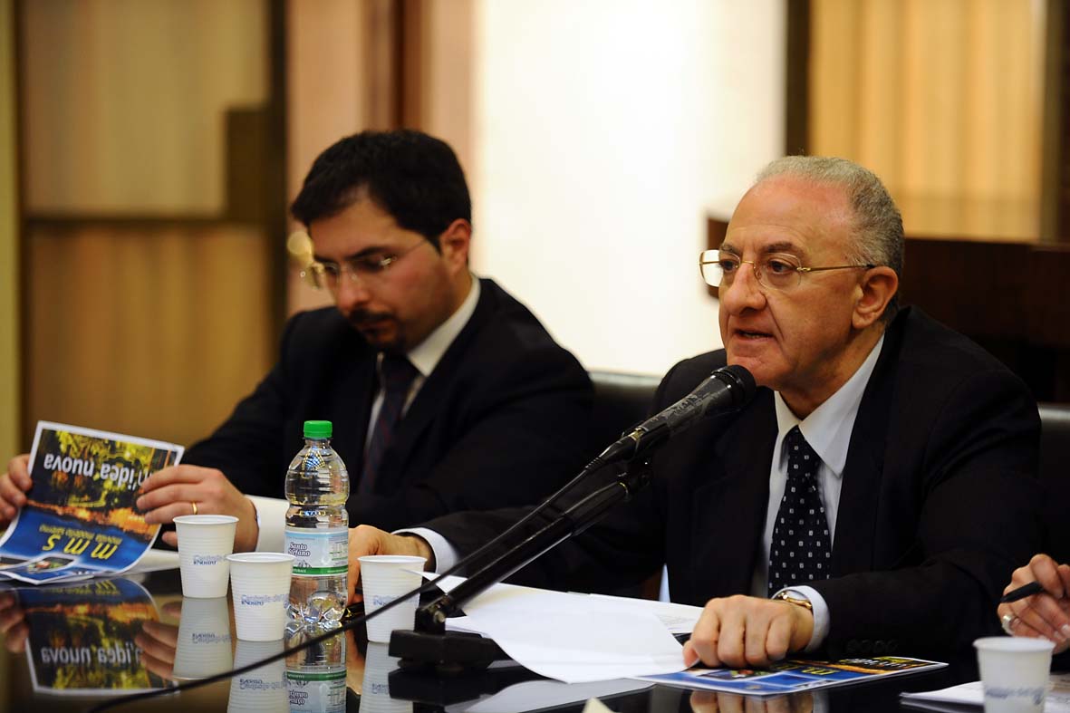   Progetto MMS: Movida Modello Salerno. La presentazione al Comune, 12 aprile 2011
