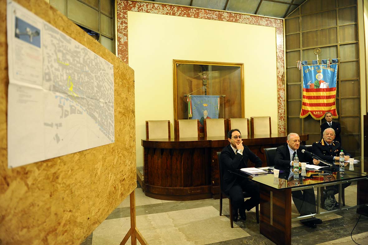   Gli interventi del Comune di Salerno per la sicurezza e la qualit della vita nel centro storico. Conferenza stampa al Comune, 5 marzo 2011
