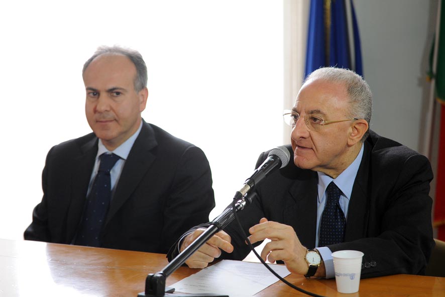   Trenitalia e Comune di Salerno . Protocollo di intesa per promuovere e incentivare il turismo. Salerno, 15 aprile 2011

