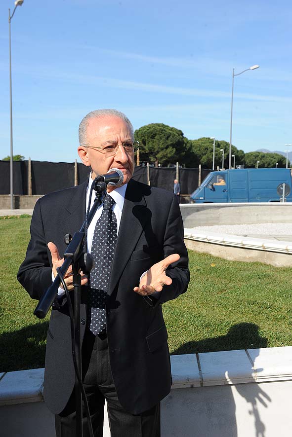   Inaugurazione rotatoria a Fuorni-San Leonardo. Salerno 14 aprile 2011

