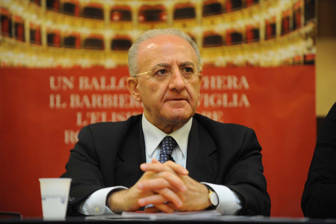   Presentazione della Stagione Lirica 2010  al Teatro Verdi. Salerno, Palazzo di Citta', 9 aprile 2010
