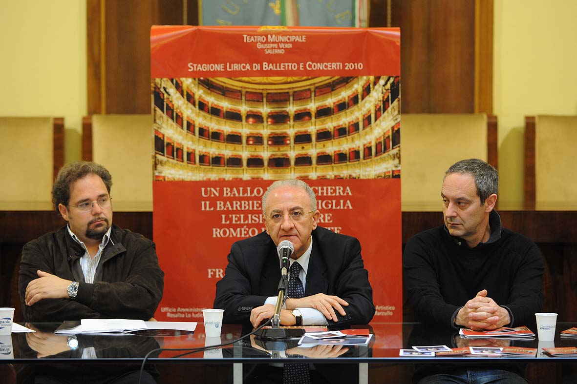   Presentazione della Stagione Lirica 2010  al Teatro Verdi. Salerno, Palazzo di Citta', 9 aprile 2010
