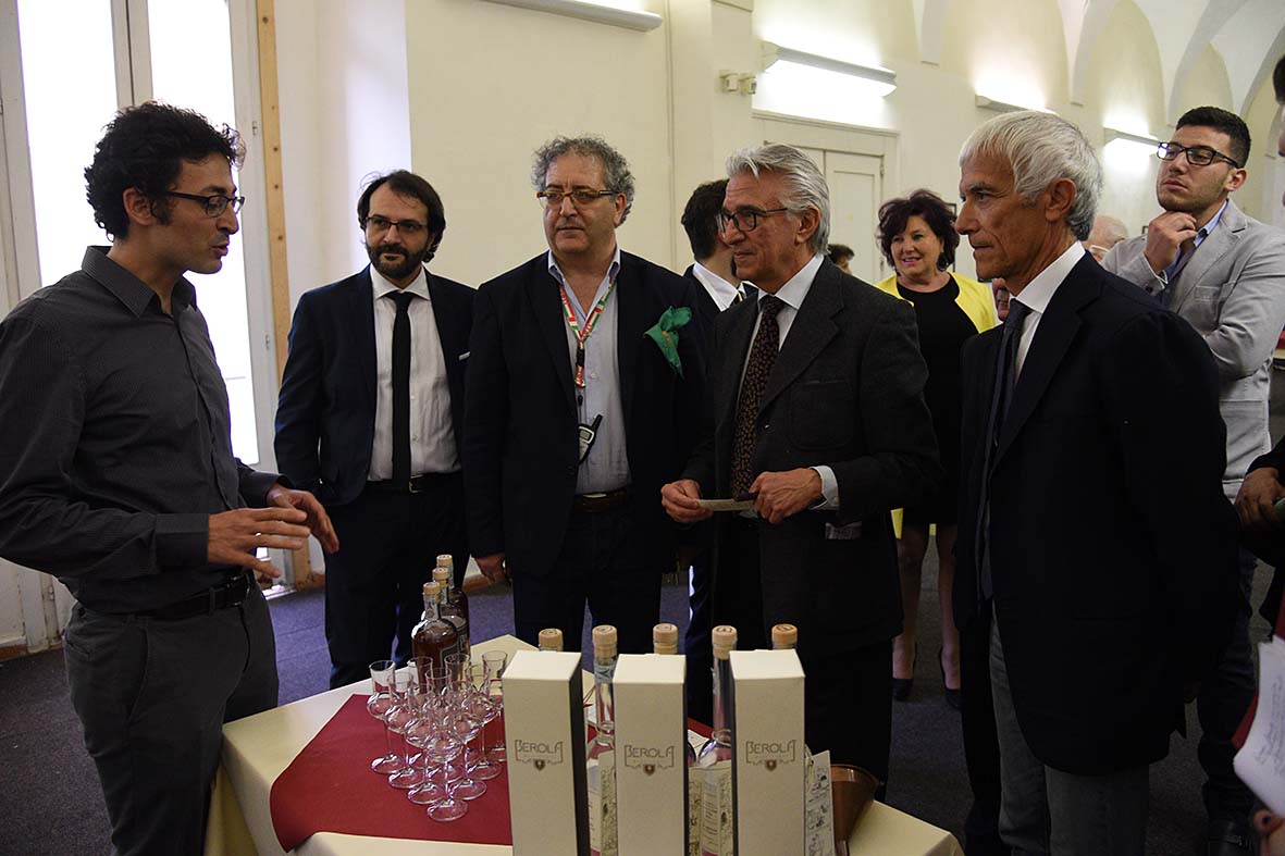   Inaugurata la VII edizione di Vinarte
