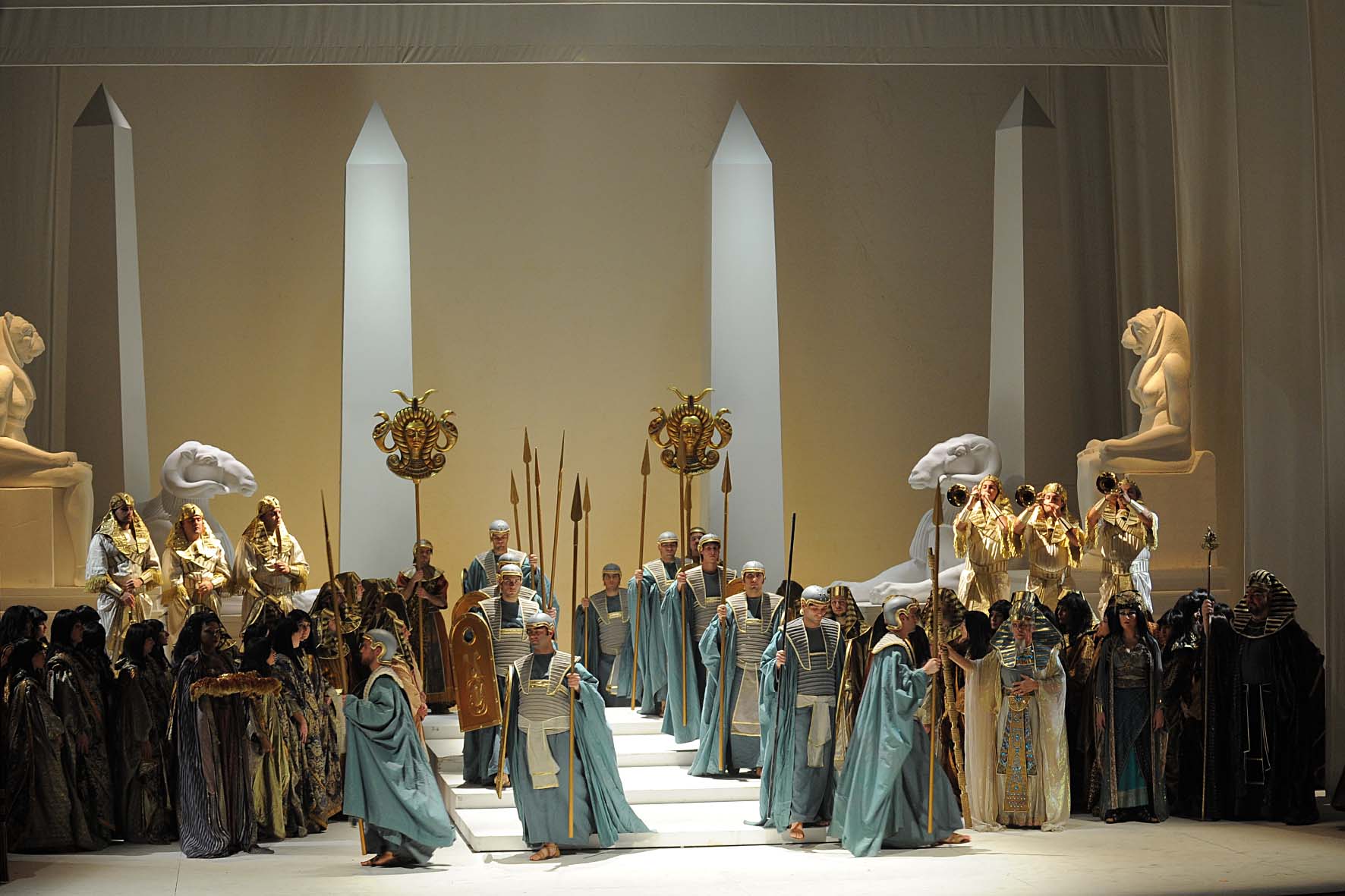   Gran finale di stagione lirica al Verdi con l'Aida
