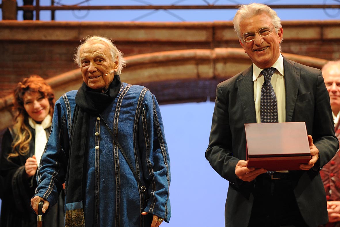   Al Teatro Verdi un omaggio a Giorgio Albertazzi
