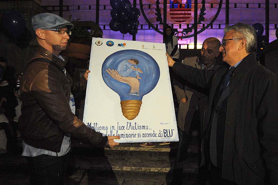   Giornata Mondiale sull'Autismo, il Palazzo di Citta' si illumina di blu
