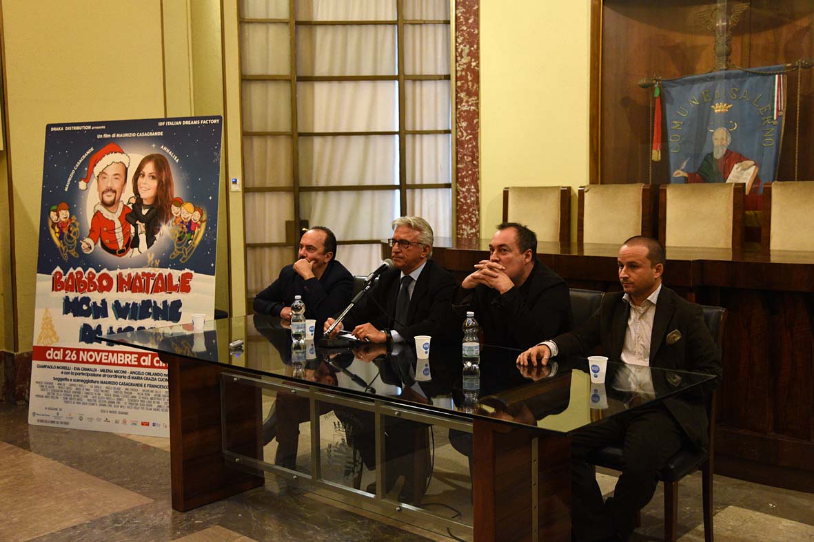   "Babbo Natale non viene da Nord"
