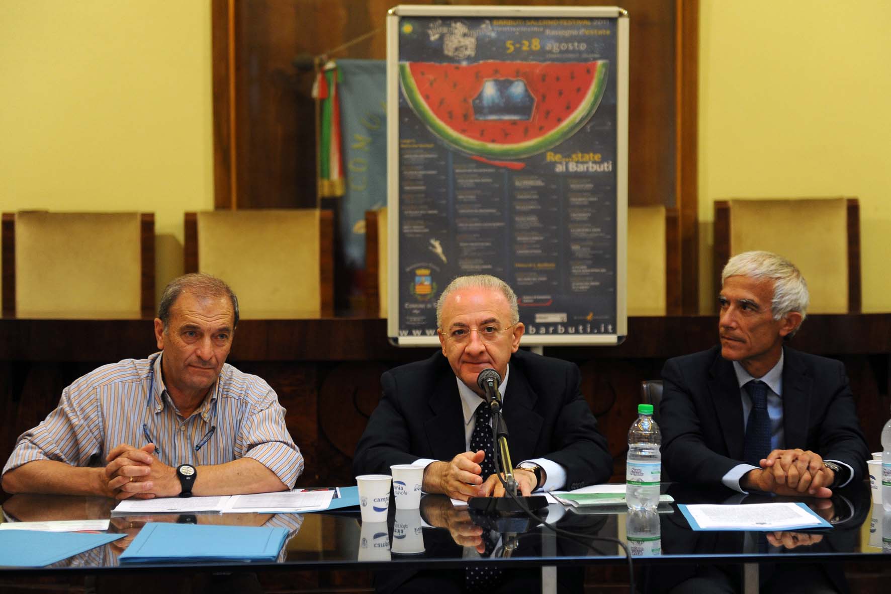   XXVI Rassegna Teatro dei Barbuti, presentazione a Palazzo di Citta' con il Sindaco Vincenzo De Luca. Mercoledi' 27 luglio, 2011.
