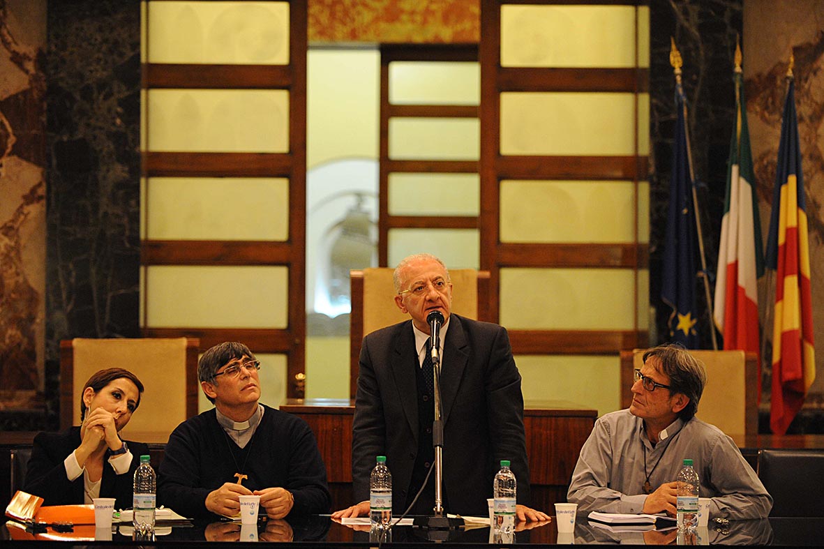   "Noi, reti di legalita' contro il biocidio"
