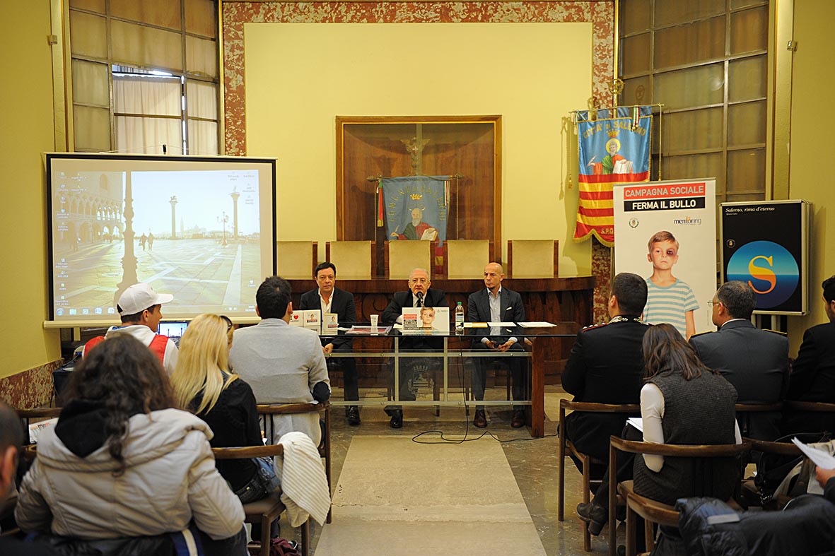   Campagna di sensibilizzazione "Ferma il Bullo"
