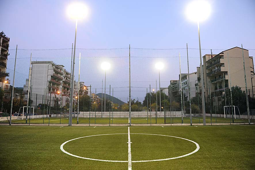   Riapertura dei campi sportivi del Centro Sociale con il Sindaco De Luca. Salerno, 6 settembre 2010
