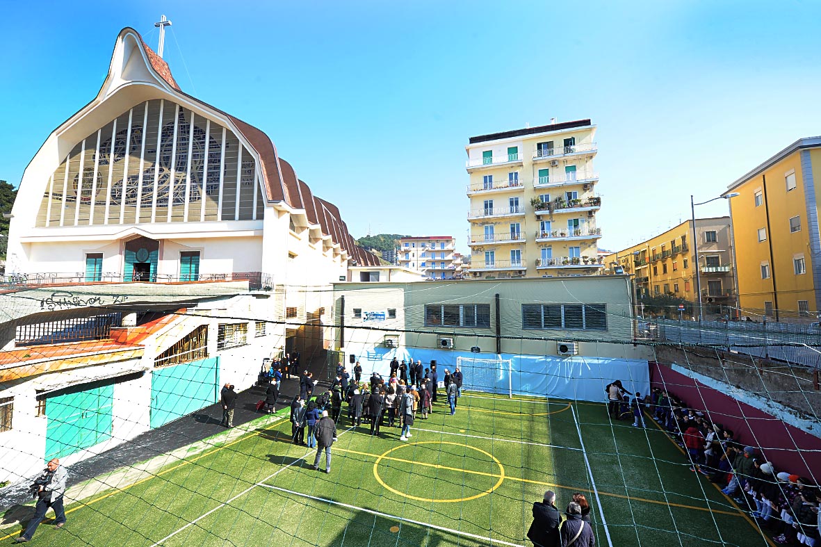   Inaugurato il campetto della Chiesa "S. Maria ad Martyres"
