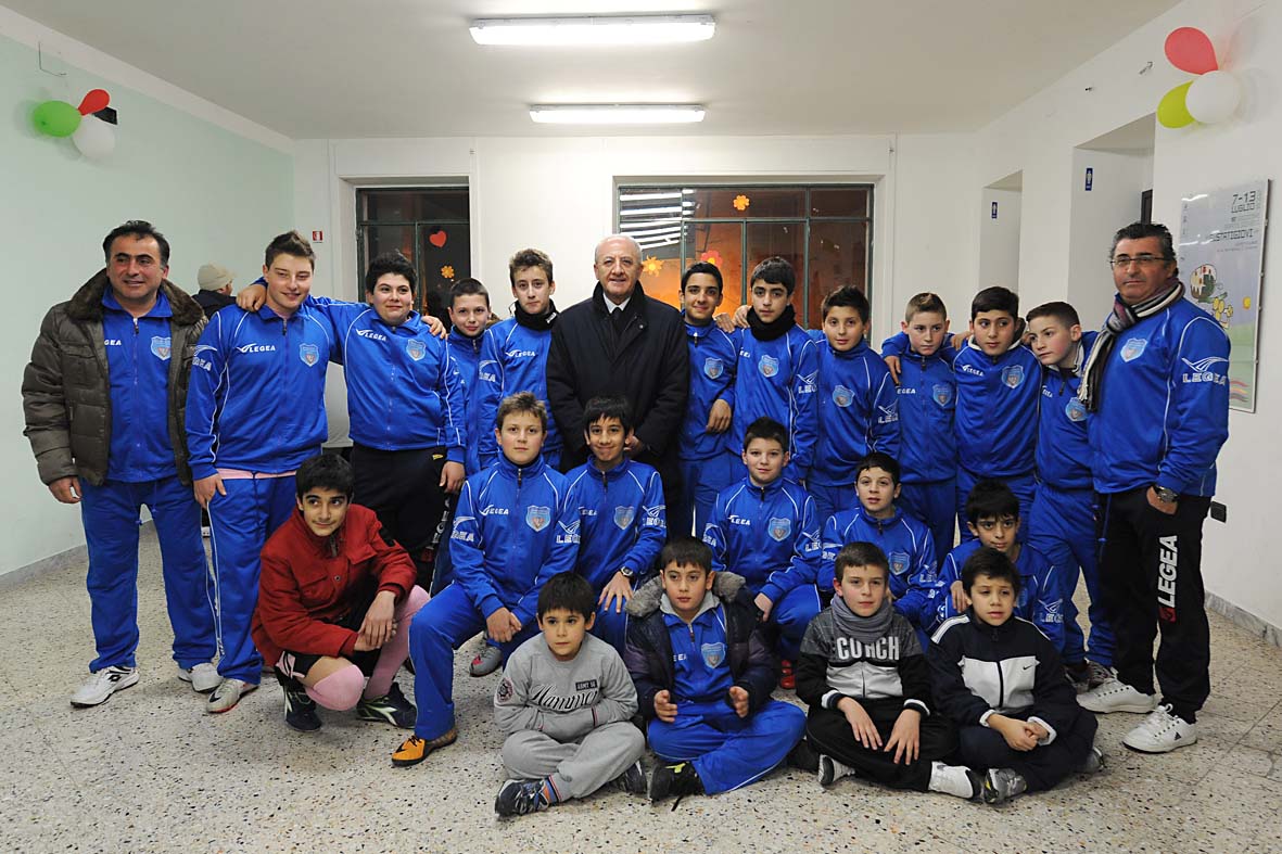   Il Sindaco De Luca inaugura il nuono impianto sportivo a Giovi Bottiglieri 
