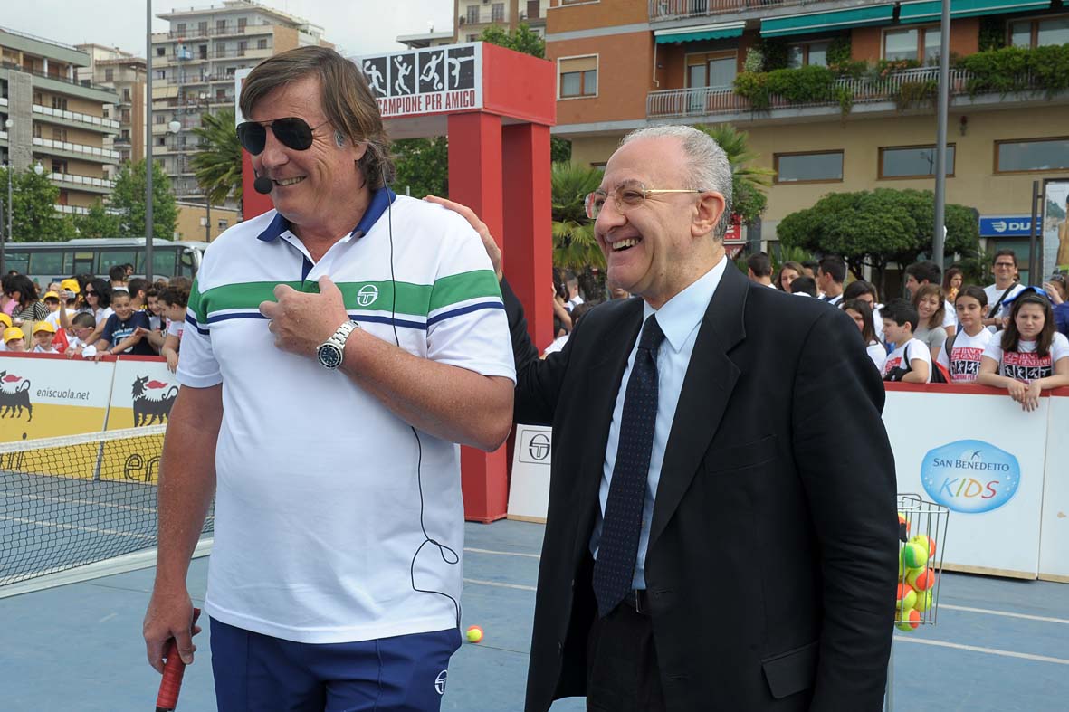   Inaugurazione della manifestazione  'Un Campione per Amico'. Piazza della Concordia, 31.05.2012
