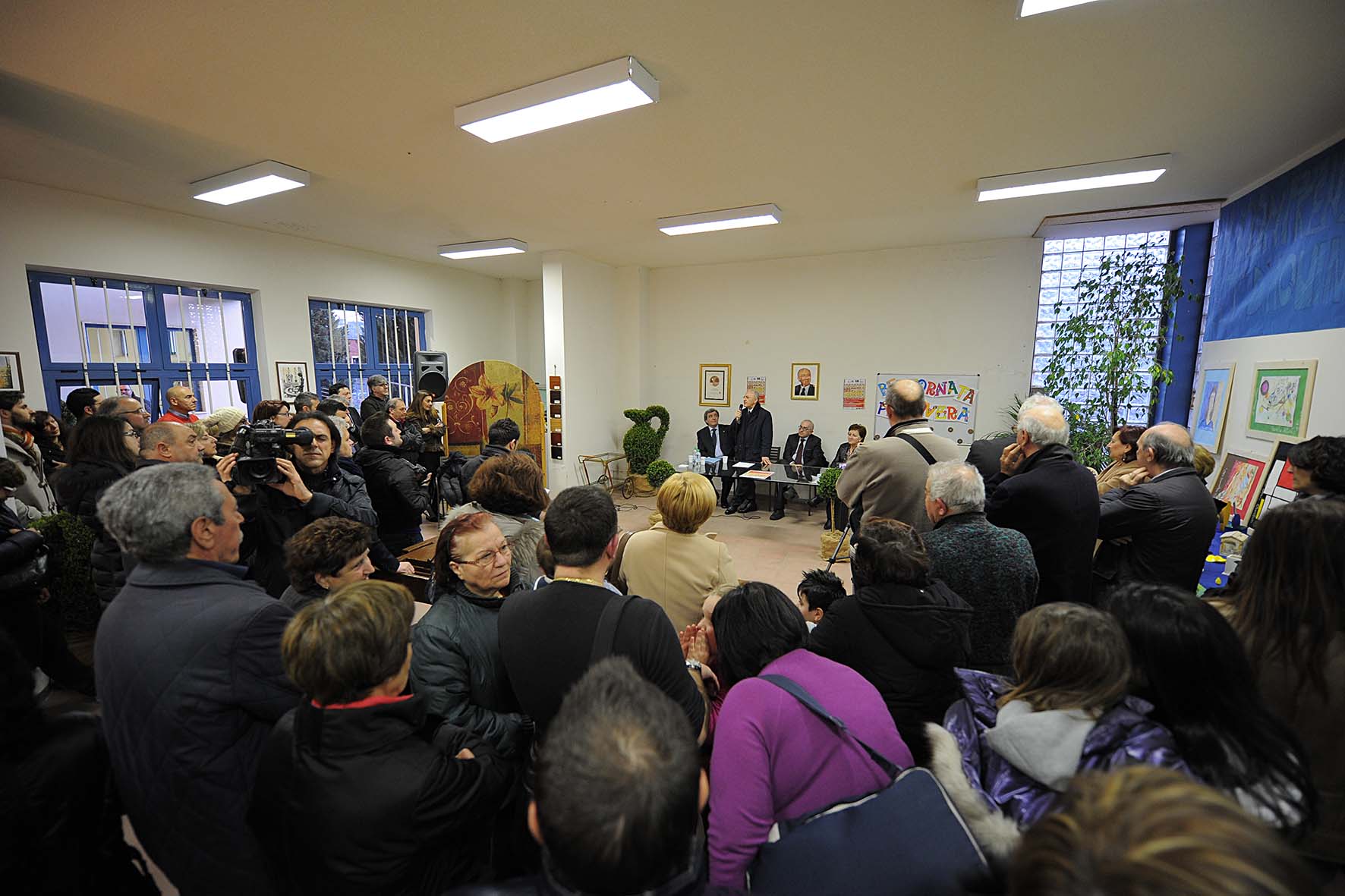   Il Sindaco De Luca alla Festa di primavera dell'associazione culturale Scuola di falegnameria 
