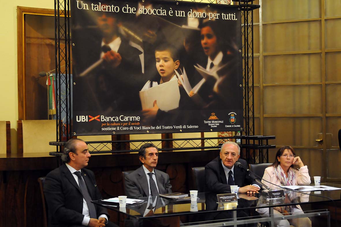   Una sinergia tra Comune e Banca Carime per la formazione di giovani talenti e la crescita artistica del Teatro Verdi. Salerno, 1 ottobre 2010
