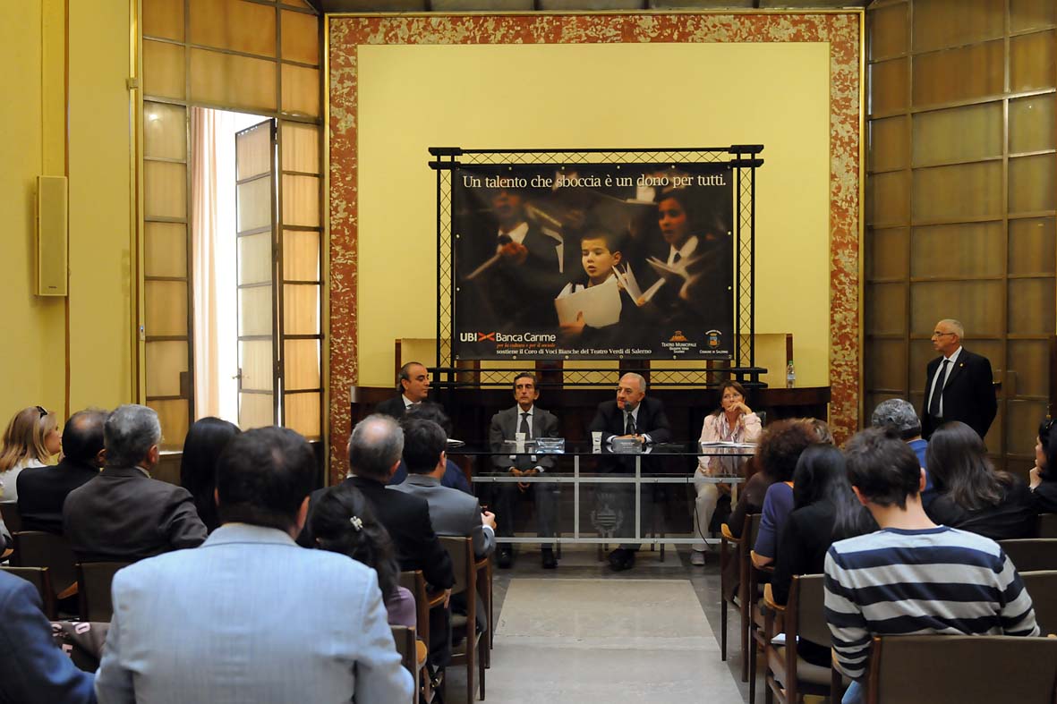   Una sinergia tra Comune e Banca Carime per la formazione di giovani talenti e la crescita artistica del Teatro Verdi. Salerno, 1 ottobre 2010
