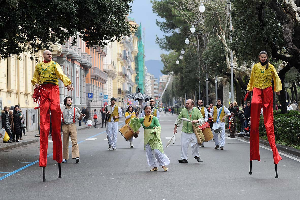   Carnevale 2012: la citt? ? dei bambini
