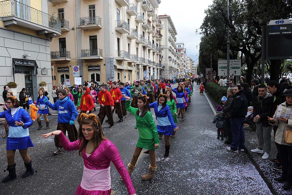   Carnevale 2012: la citt? ? dei bambini
