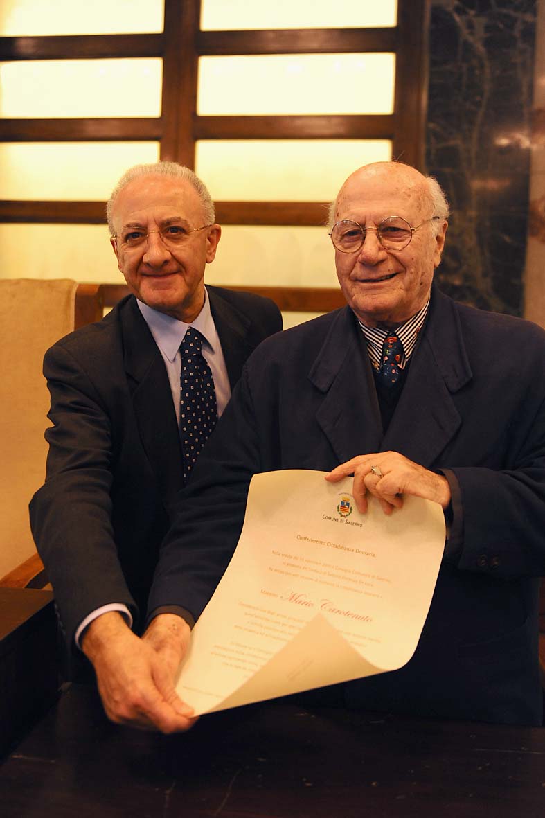   Cittadinanza Onoraria al maestro Mario Carotenuto. Salone dei Marmi, 1 aprile 2011
