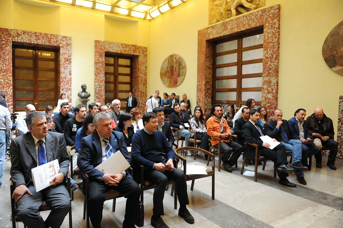   Estate 2010: nuove politiche giovanili a Salerno. La presentazione a Palazzo di Citta, 18 maggio 2010
