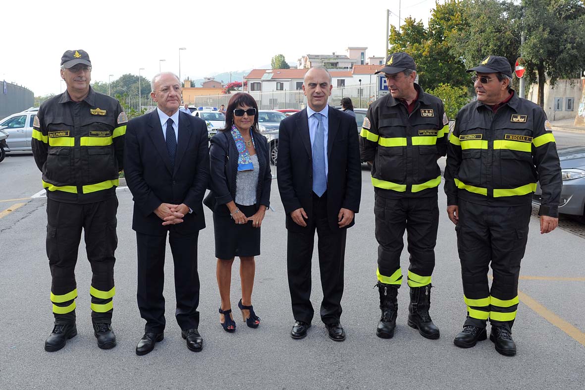   Il Sindaco De Luca alla cerimonia di inaugurazione della sede centrale dei Vigili del Fuoco
