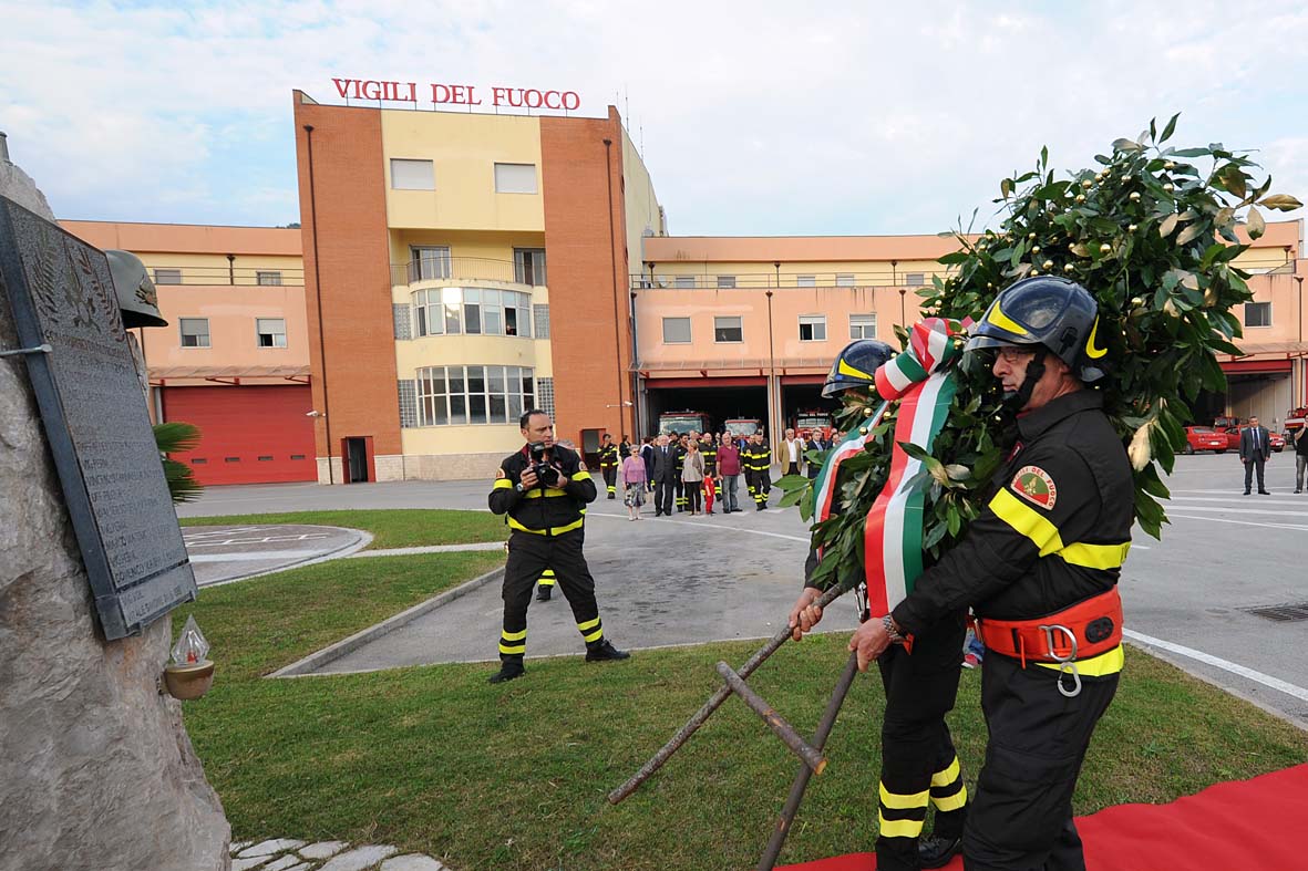   Il Sindaco De Luca alla cerimonia di inaugurazione della sede centrale dei Vigili del Fuoco
