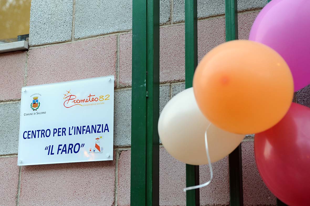   Inaugurazione Centro Polifunzionale e Centro per lInfanzia di via Monticelli. Salerno, 24 marzo 2011
