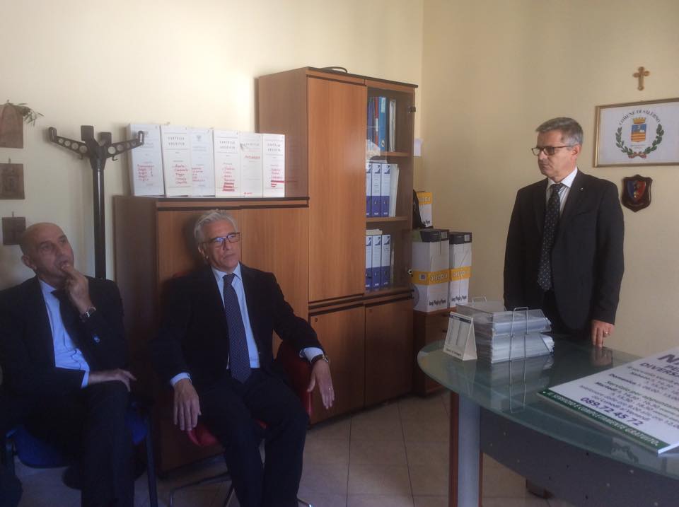  Servizio navetta gratuito per anziani e disabili al Cimitero di Salerno
