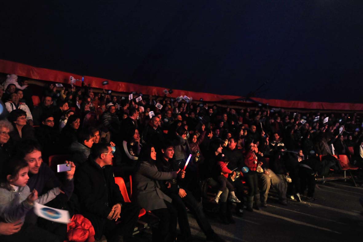   Appuntamento al circo per bambini, anziani, disabili e famiglie disagiate. Salerno, 14 febbraio 2012
