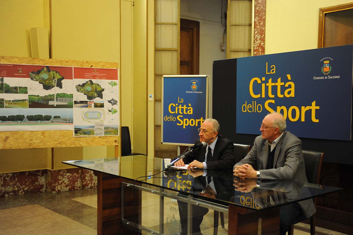   Salerno e lo Sport. Conferenza stampa al Comune. Salerno, 13 aprile 2011
