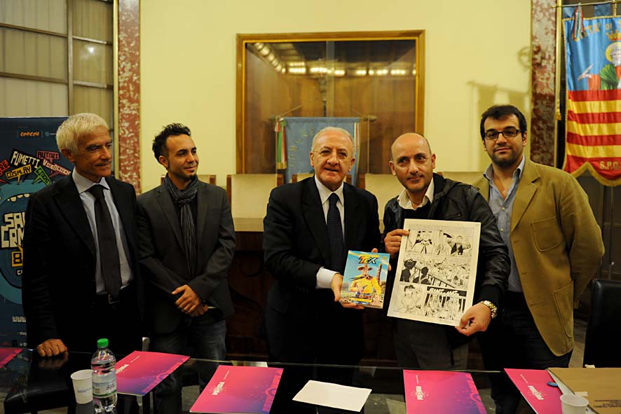   Con il Sindaco De Luca conferenza stampa di presentazione di Salerno Comicon. Salerno, 5 dicembre 2011.
