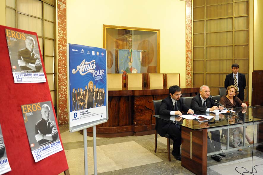   Estate 2010 a Salerno. La presentazione del programma al Comune, 5 luglio 2010
