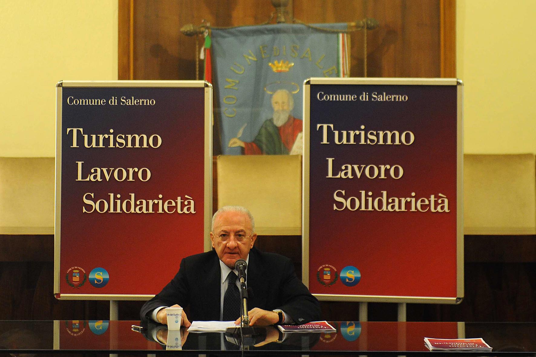   Conferenza stampa di fine anno
