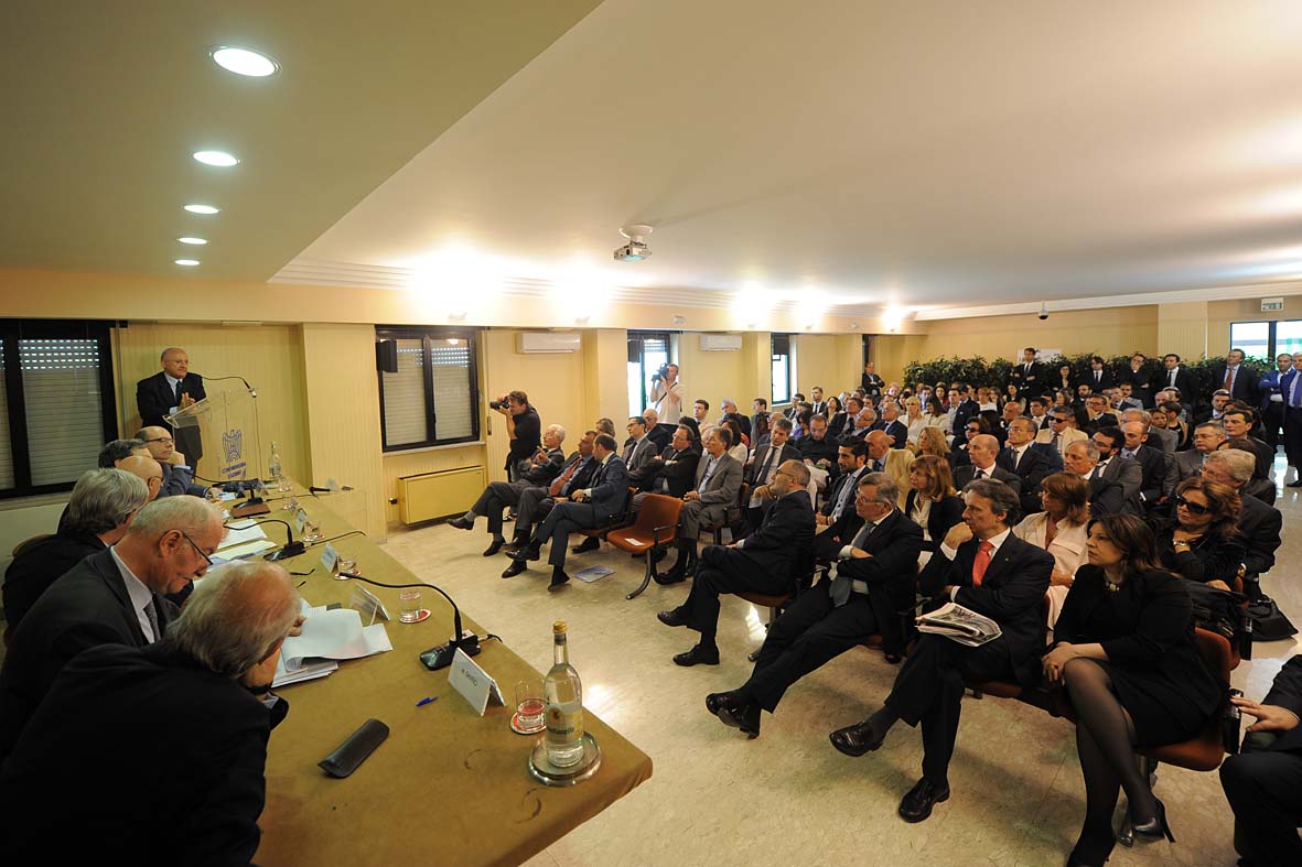   Il Sindaco De Luca al Convegno "Il Giudice amministrativo e la discrezionalita' amministrativa a confronto
