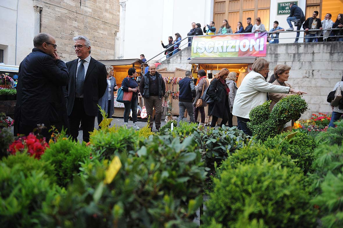   Dal 24 al 26 aprile la Fiera del Crocifisso Ritrovato 2015
