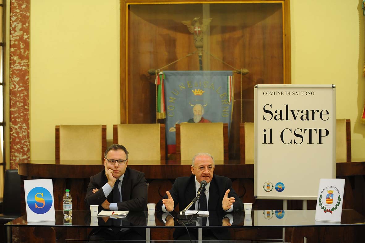   Le cinque proposte del Comune di Salerno per salvare il Cstp. Conferenza stampa a Palazzo di Citta', 10 aprile 2012
