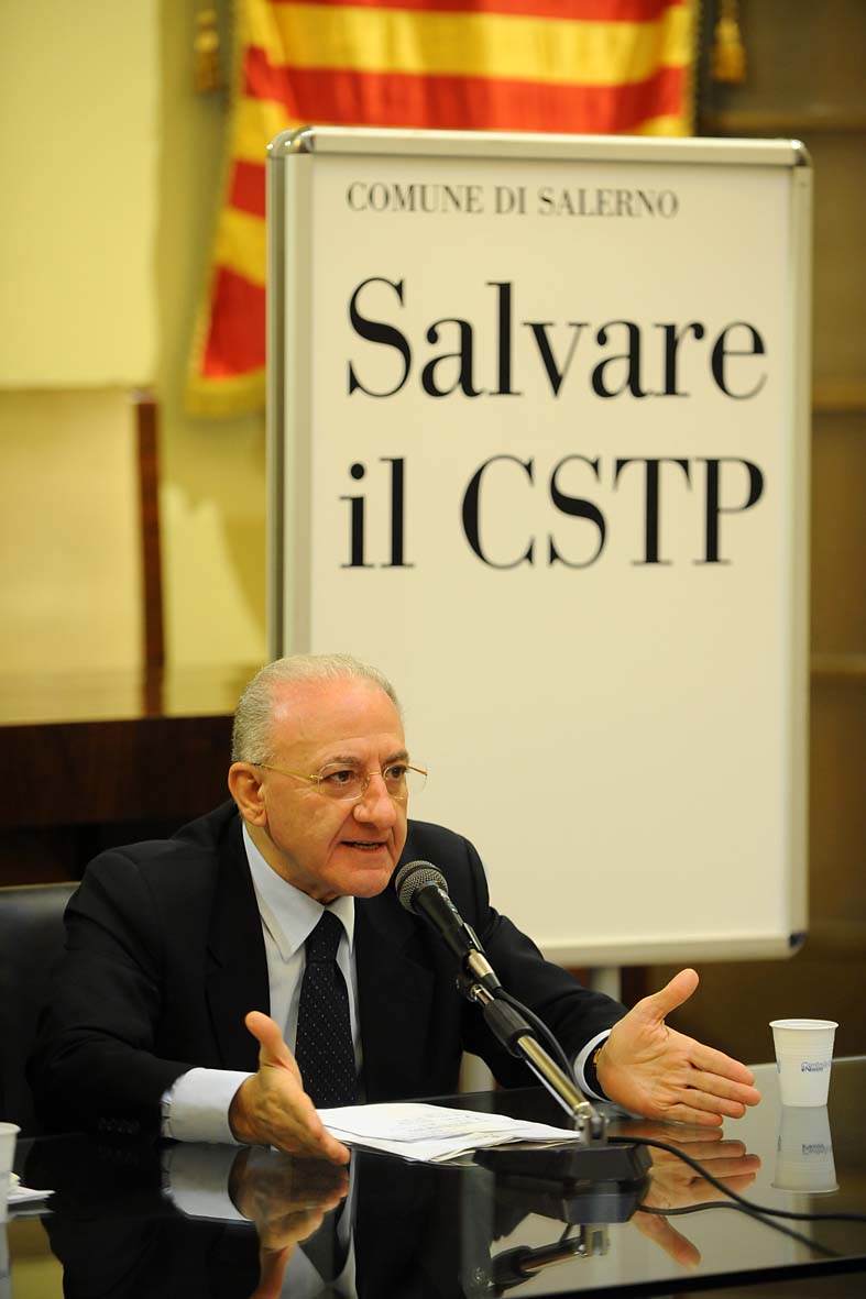   Le cinque proposte del Comune di Salerno per salvare il Cstp. Conferenza stampa a Palazzo di Citta', 10 aprile 2012
