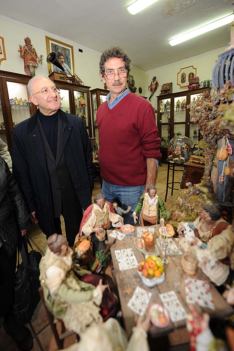   Luci d'Artista a Napoli: visita del Sindaco De Luca a San Gregorio Armeno
