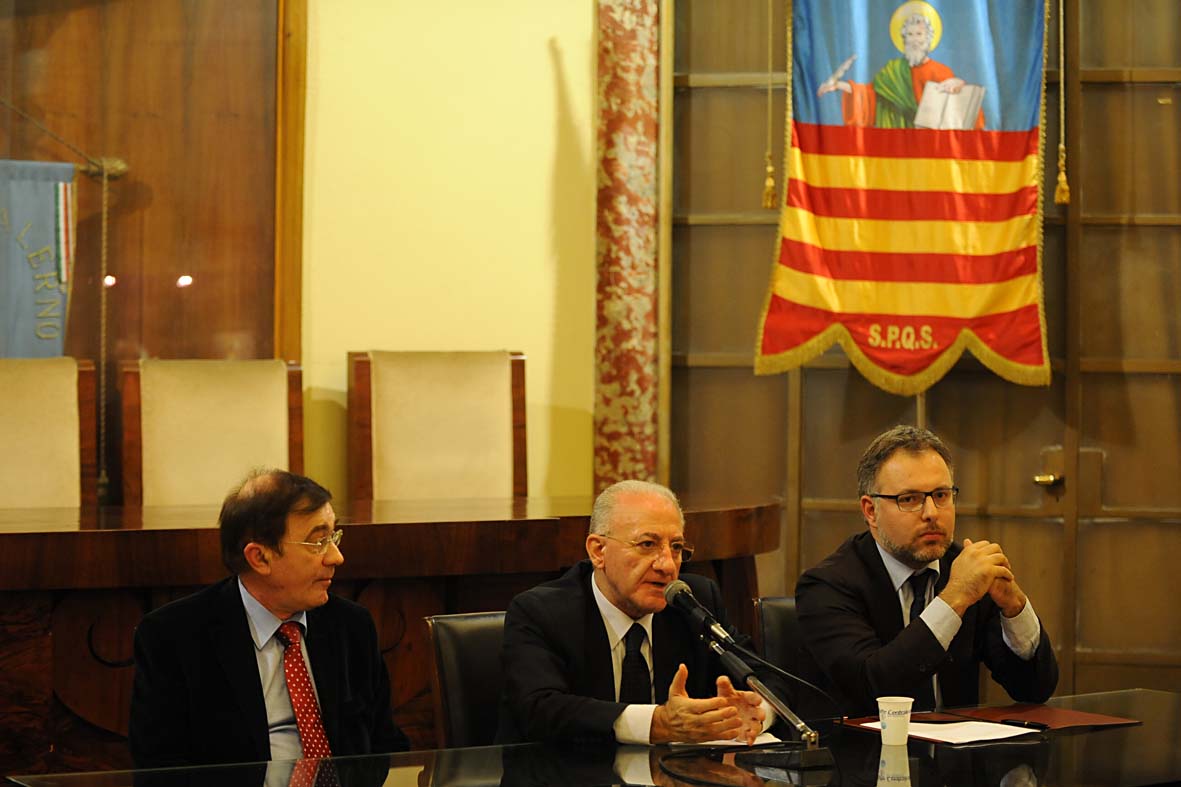  Firmato protocollo d'intesa progetto Mi muovo-Eco mobylity Salerno-Costiera Amalfitana 
