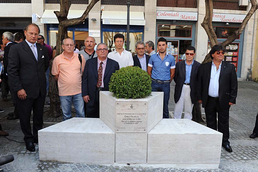   Inaugurazione monumento alla memoria di Carlo Falvella, 7 Luglio 2010.
