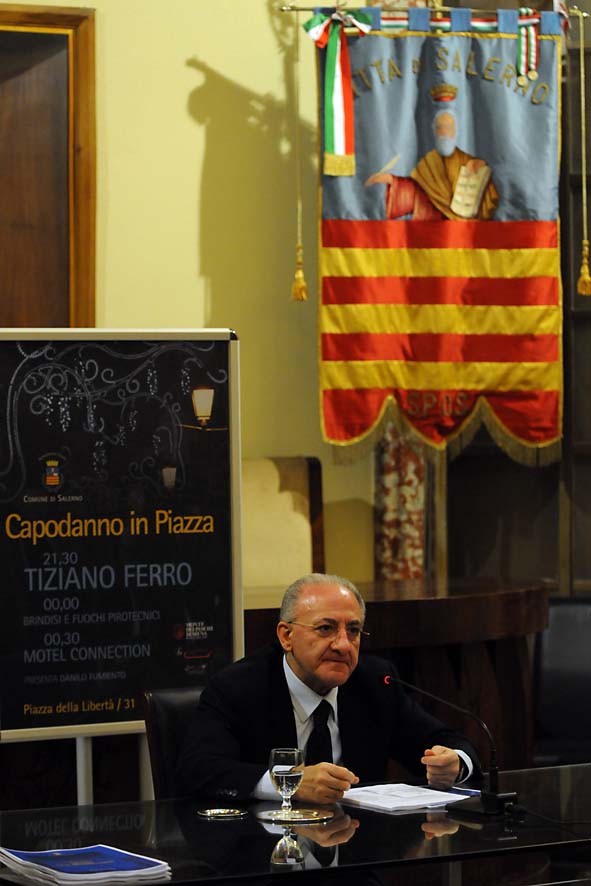   Conferenza stampa di fine anno. Sala del Gonfalone, Palazzo di Citta', 29 dicembre 2009
