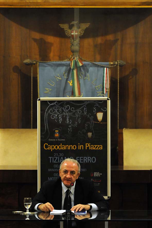   Conferenza stampa di fine anno. Sala del Gonfalone, Palazzo di Citta', 29 dicembre 2009

